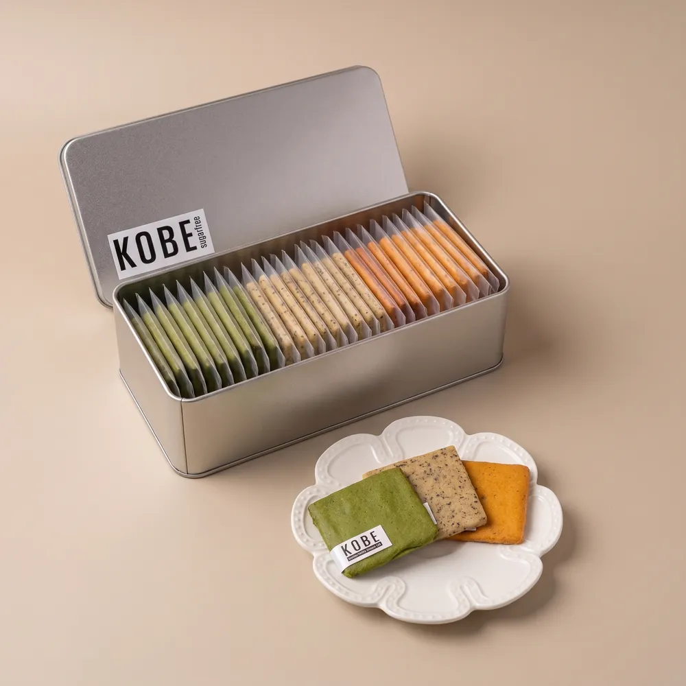 Three-flavor bars in a tin
