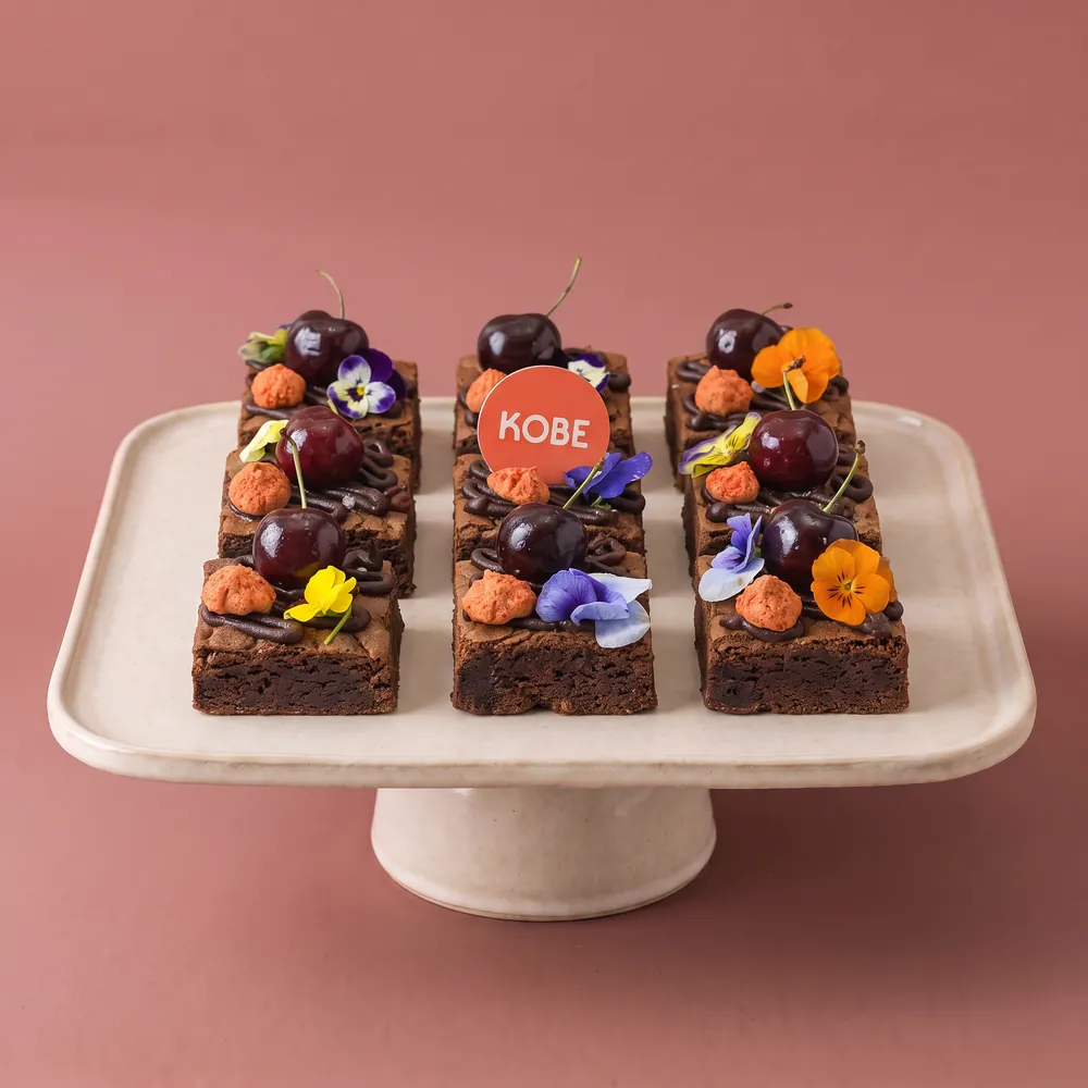 Brownie cherry hoa