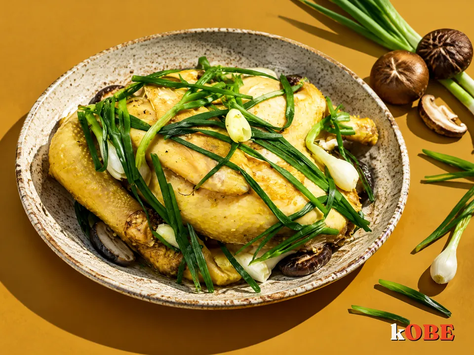 Ga Hap Nam Huong (Steamed Chicken with Shiitake), Made with Monk Fruit Sweetener
