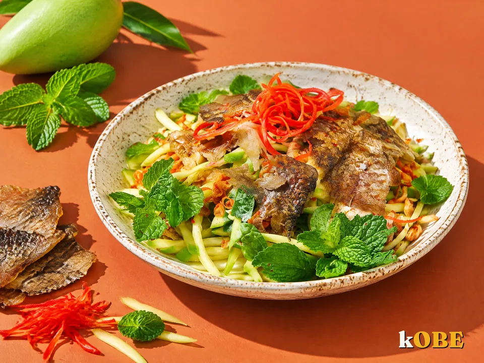Goi Xoai Kho Ca Sac (Green Mango and Dried Fish Salad), No Added Refined Sugar
