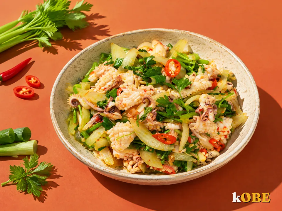 Mực xào cần tỏi
