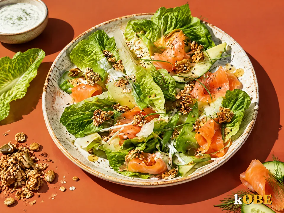 Salad cá hồi xông khói sốt sữa chua mayonnaise làm tại nhà