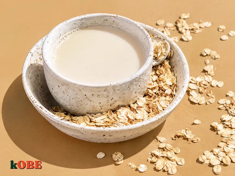Sữa yến mạch nấu tại nhà ngọt bằng đường la hán quả