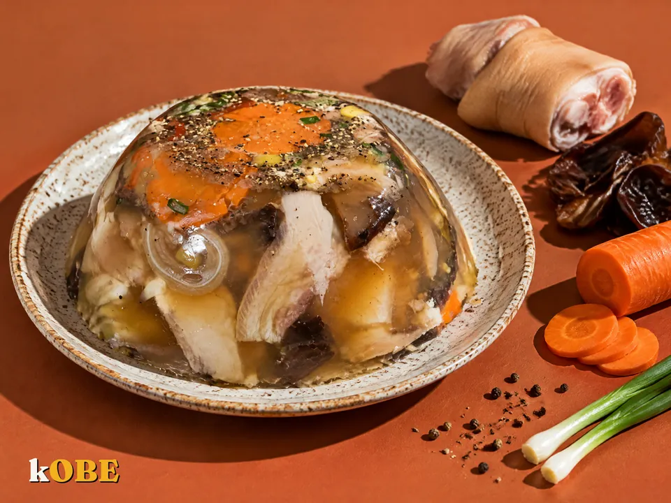 Thịt đông chân giò mộc nhĩ