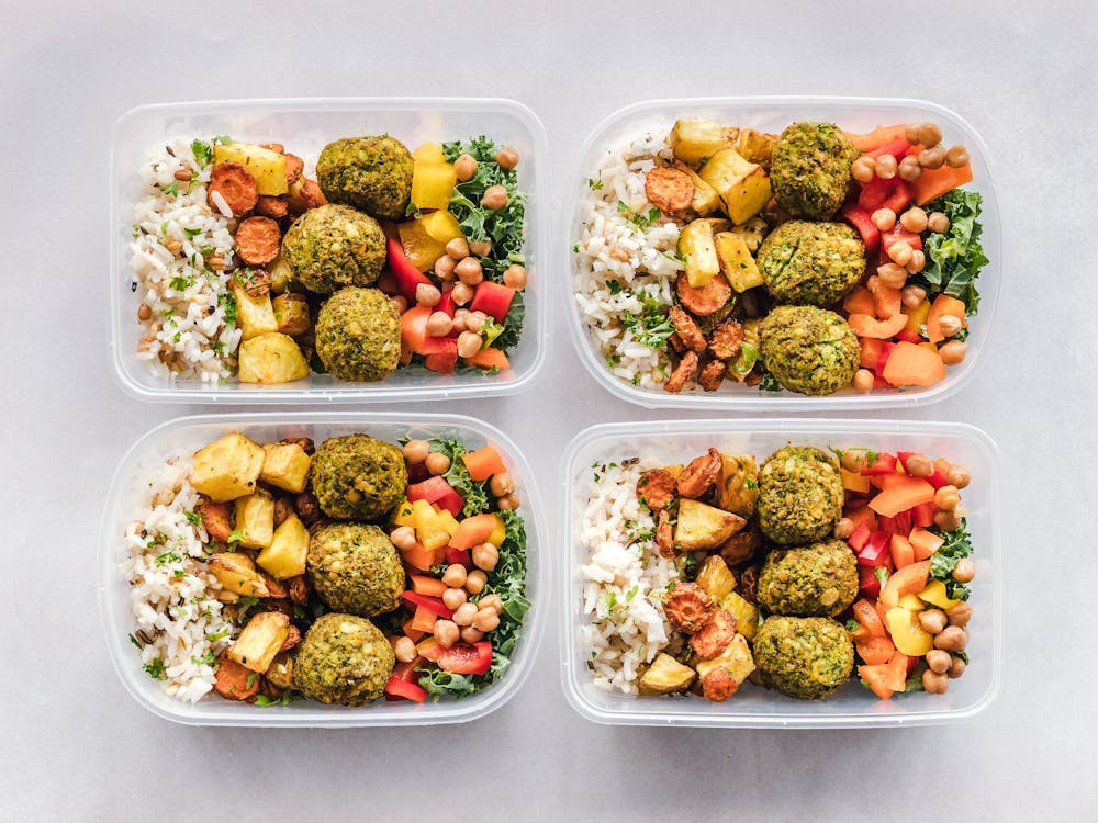 Tại sao protein khó ăn đủ trong ngày